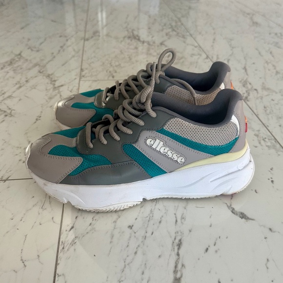 Ellesse Men's Aurano Chunky Euro Sneakers Size US 8 - Leather, Urban Outfitters - Picture 1 of 10